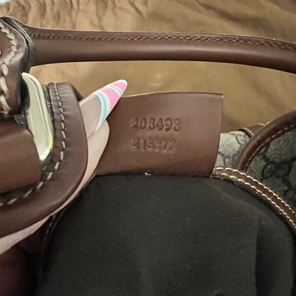 Authentic Gucci hobo. Chocolate brown supreme canvas. 17x17 from handle - Picture 3 of 8